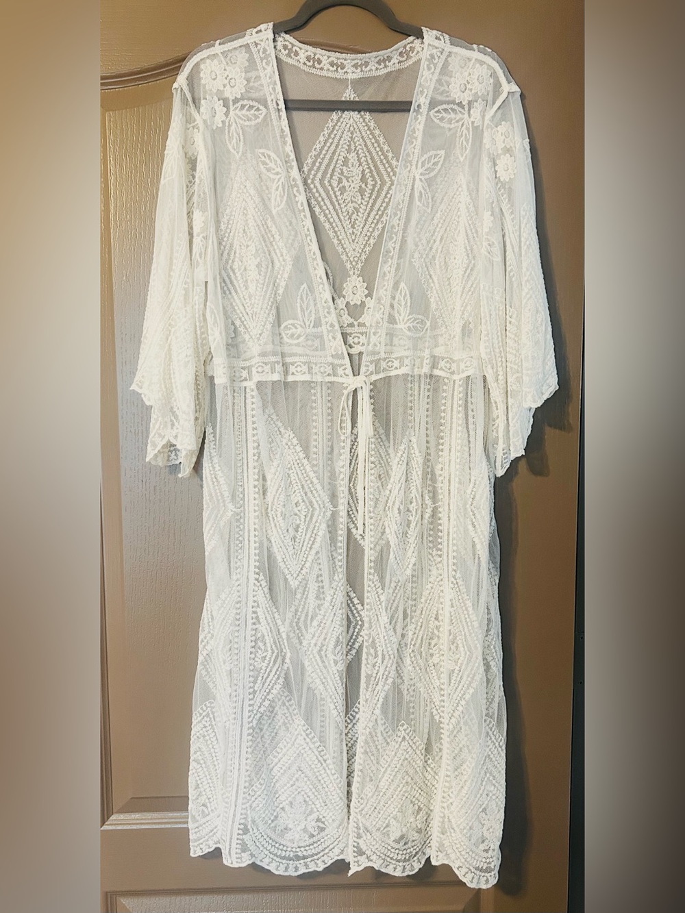 Cupshe White Lace Mesh Embroidered Beach Cover Up Kimono Large